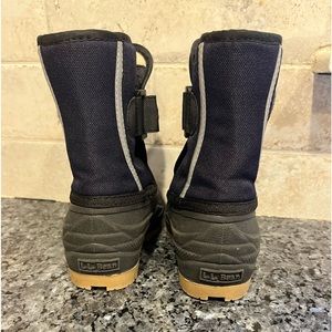 Toddler boys LL Bean snow boots size 5